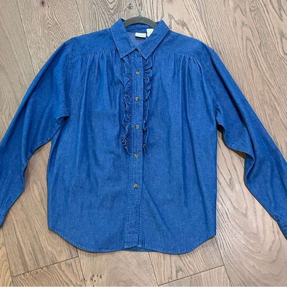 Feminine Denim Blouse - Picture 2 of 9